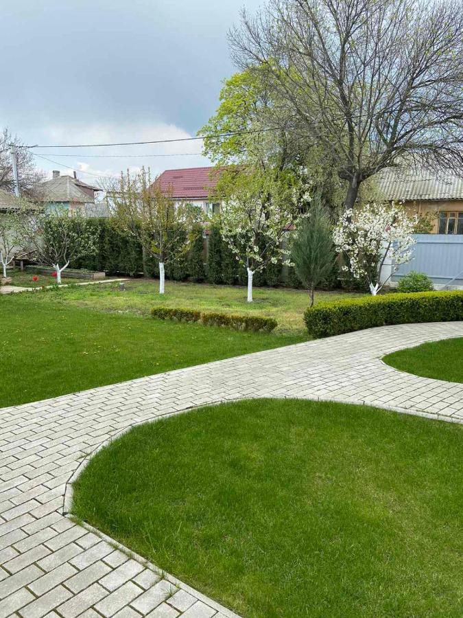 Экодом Hotel Bilhorod-Dnistrovskyy Luaran gambar