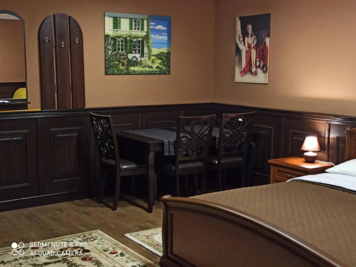 Экодом Hotel Bilhorod-Dnistrovskyy Luaran gambar