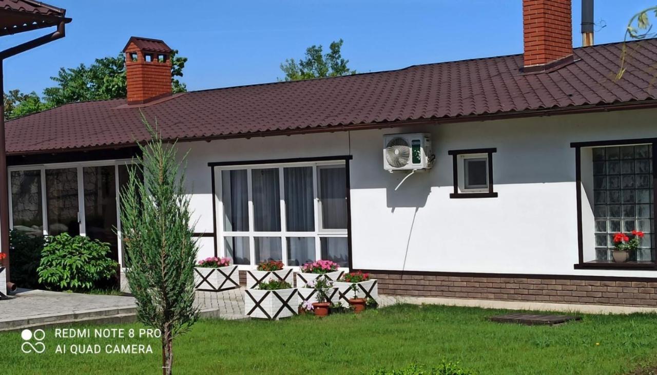 Экодом Hotel Bilhorod-Dnistrovskyy Luaran gambar